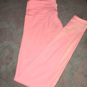 light baby pink lulu leggings